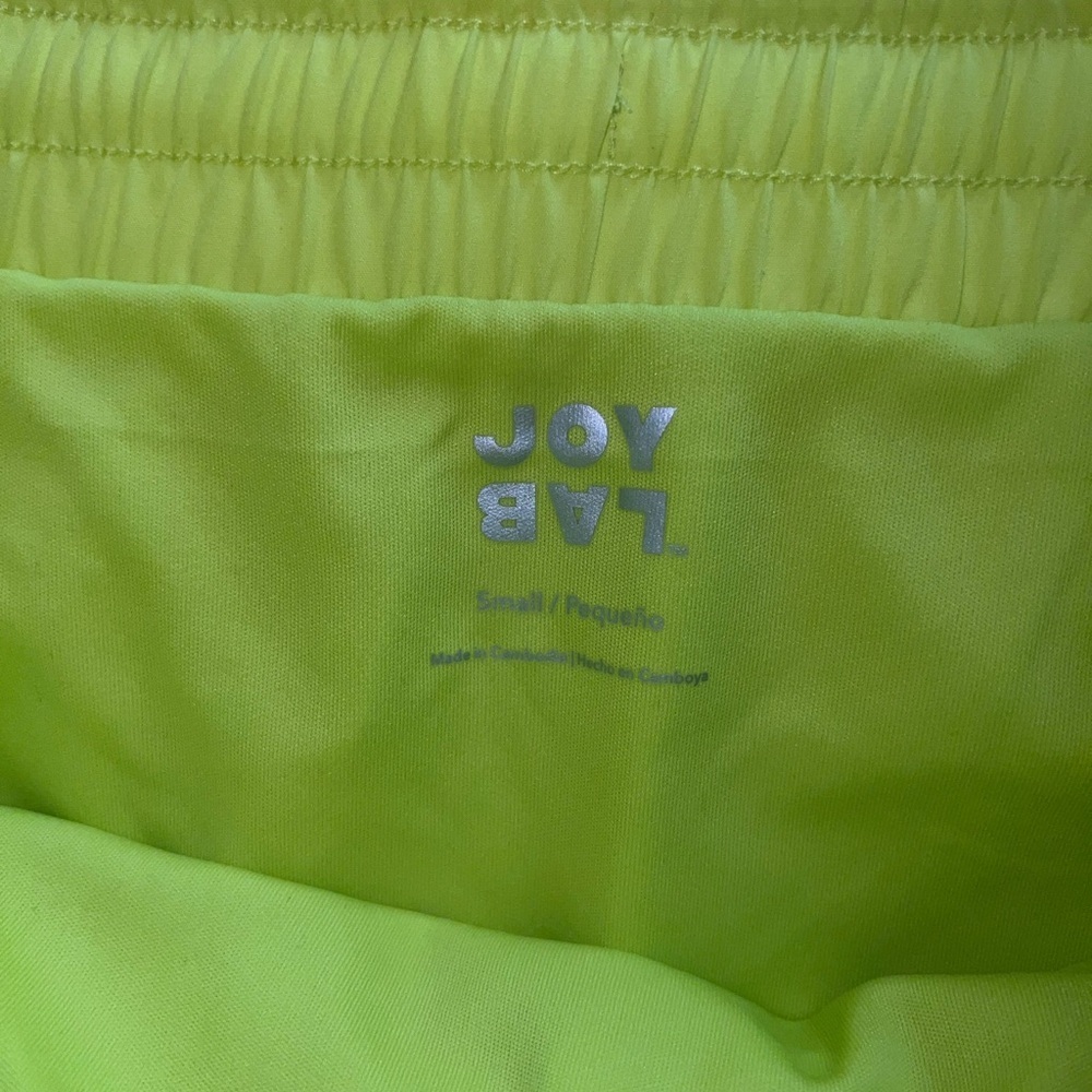JoyLab Shorts - Picture 2 of 3